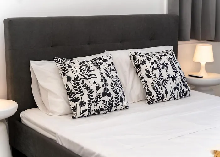 2 Bedroom Flat * ニコシア