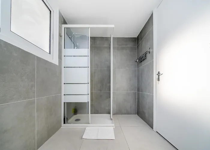 2 Bedroom Flat アパート ニコシア